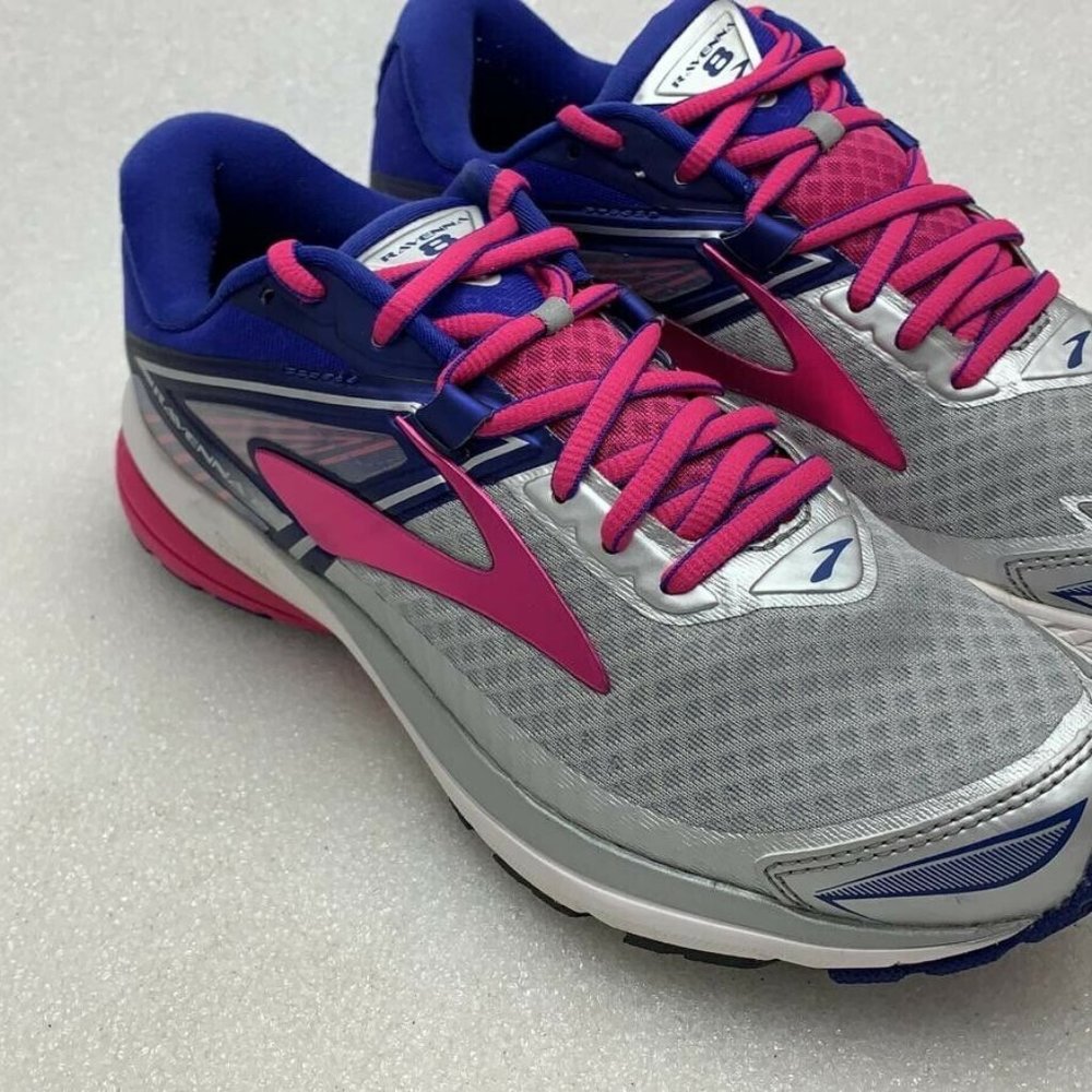 Brooks Ravenna 8 Size 7.5 M (B) EU 38.5 Women's